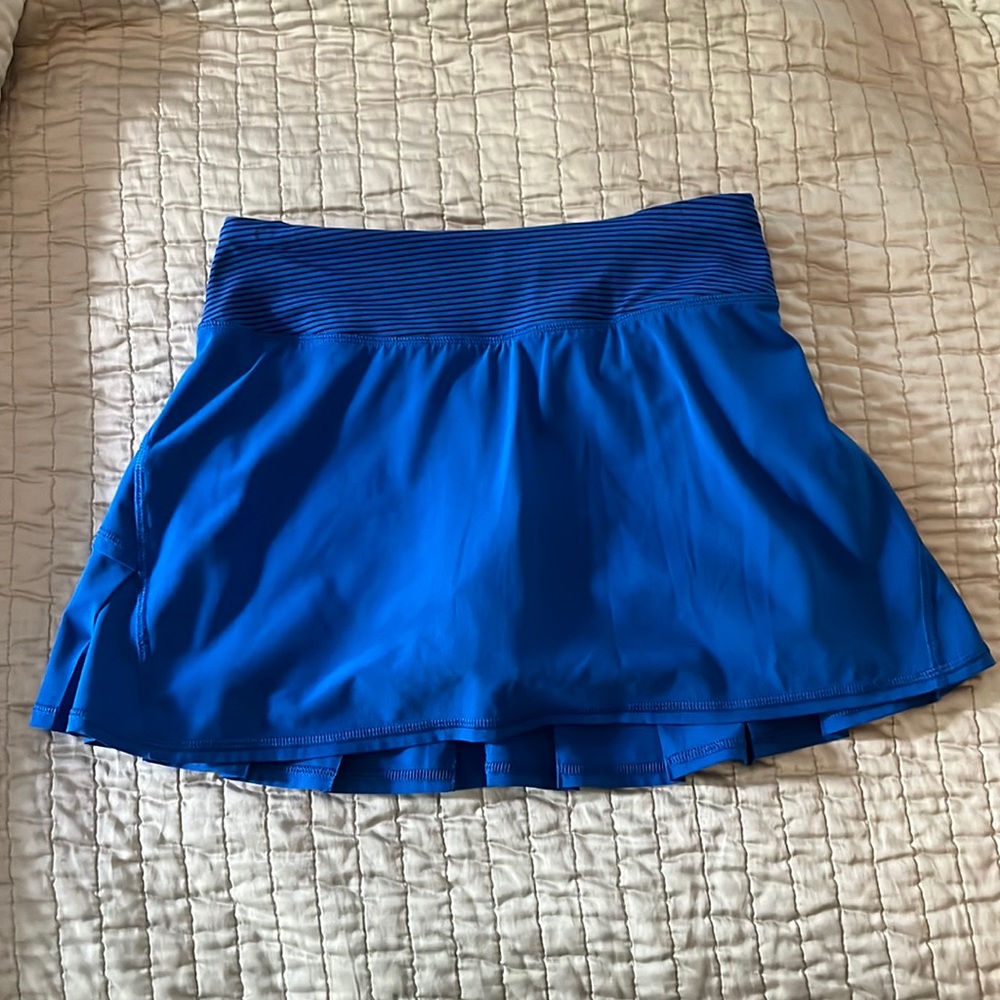 Lululemon Pace Setter Skirt Size 2 Baroque Blue / Mini Hyper Stripe Baroque Blue
